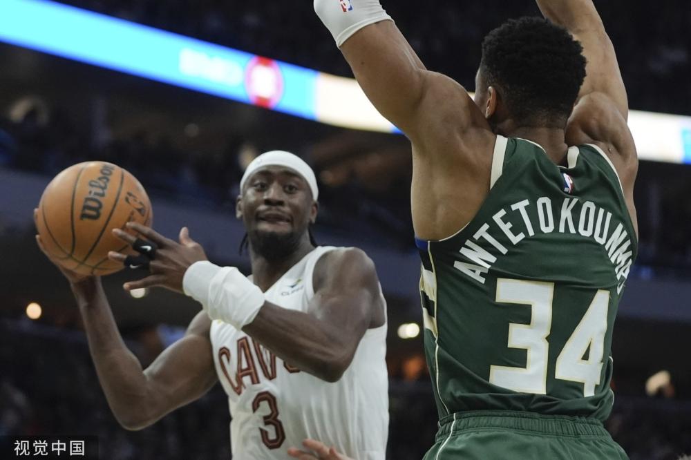 场地上的爆 场地上的爆